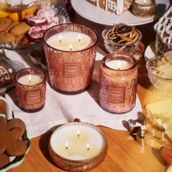 Voluspa 3 Wick Tin|Gingerbread Chalet